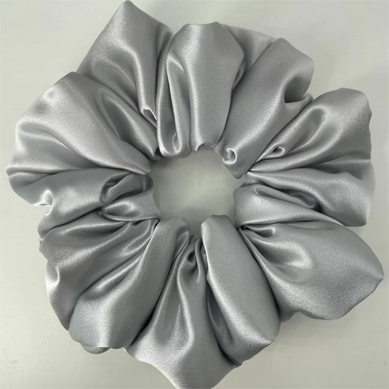 22 momme silk large intestine hair ring pillow hair ring cloud hair ring mulberry silk (down cotton filling)