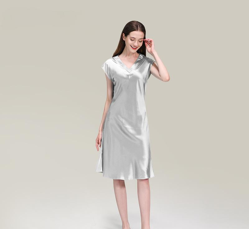 Silk nightdress for women 100% mulberry silk summer new long silk pajamas spring and autumn V-neck can be worn outside home clothes